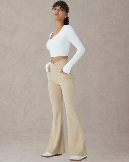 Sofia – Pantalón Flare de Cintura Alta