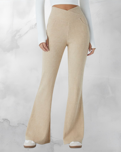Sofia – Pantalón Flare de Cintura Alta