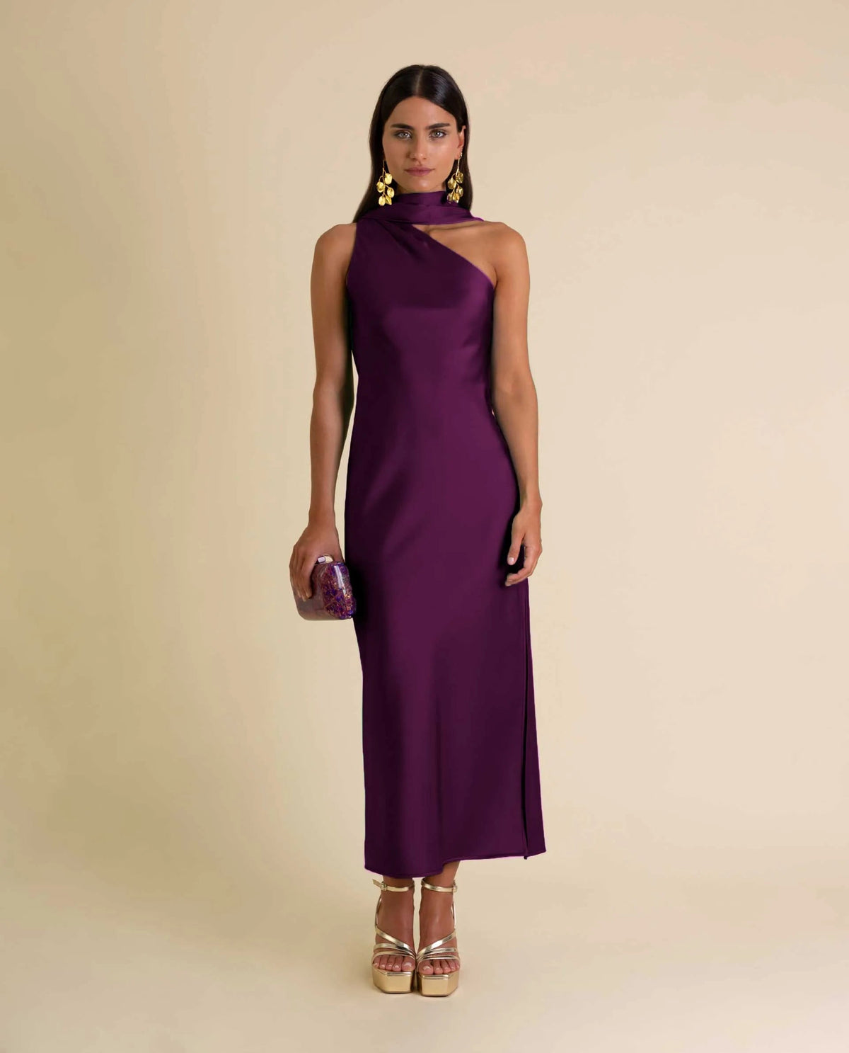 Clara – Vestido Midi Asimétrico Satinado