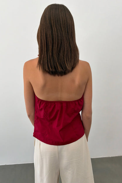 Valeria – Top Halter Granate con Volantes
